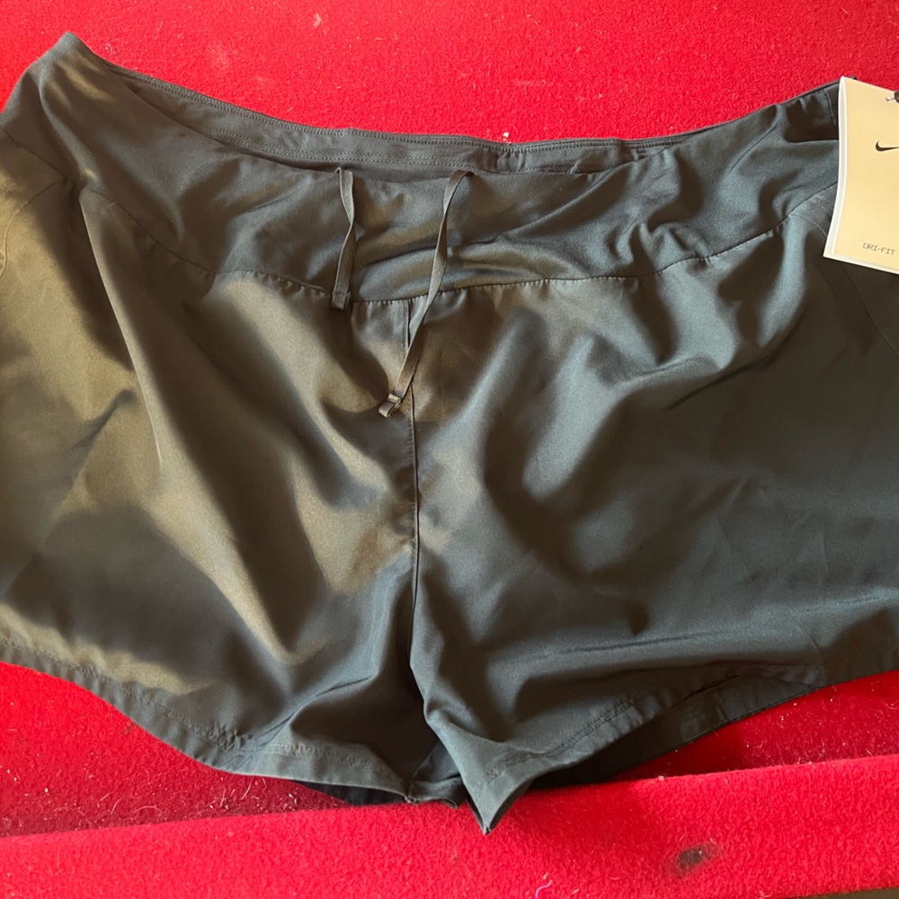 XXL Nike Shorts